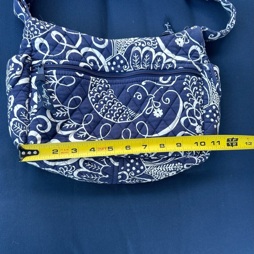Vera Bradley navy blue and white crossbody/shoulder bag - Picture 6 of 8